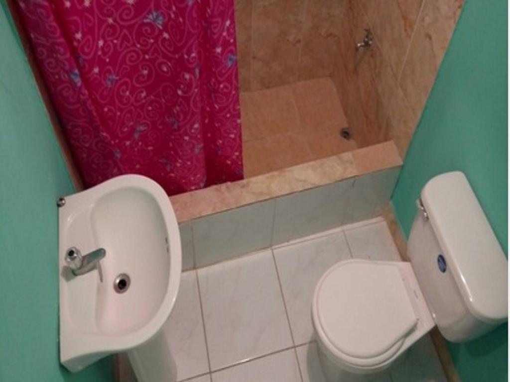 Reggae Moon Guest House Фальмаут Экстерьер фото